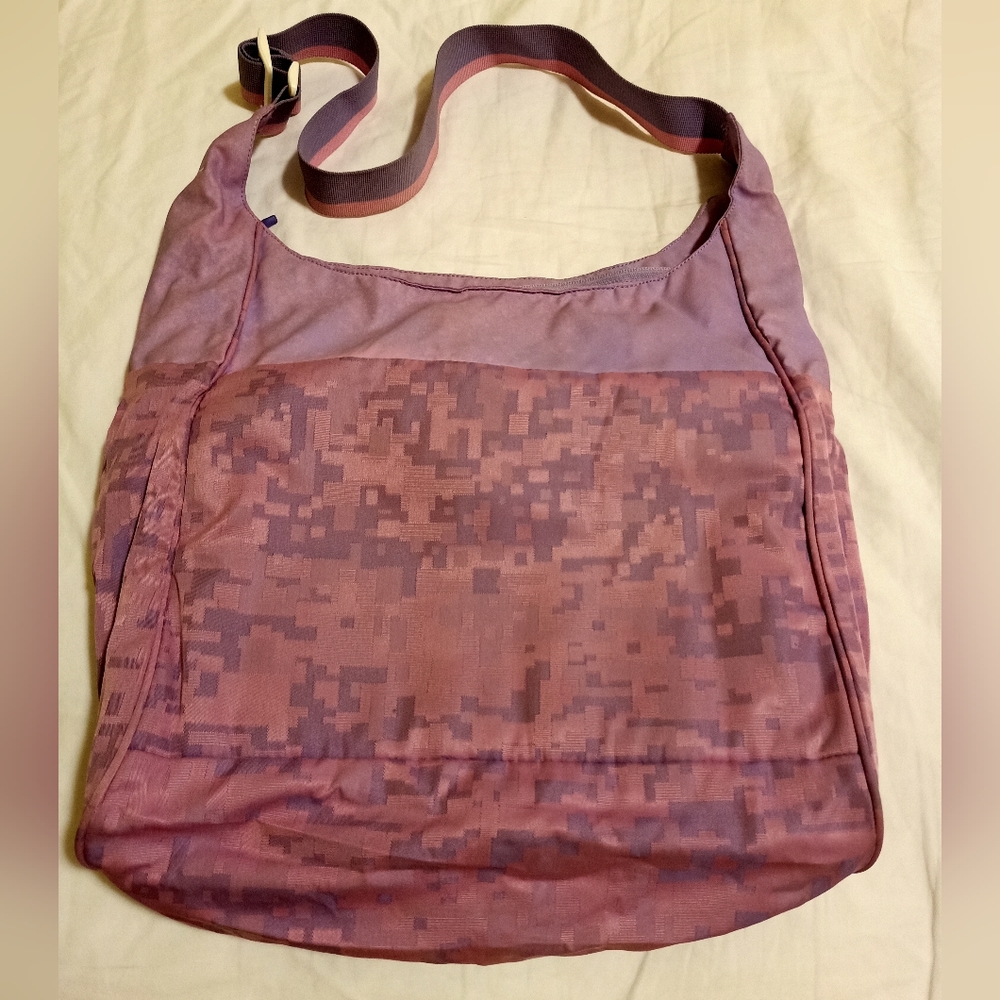 Shoulder bag, crossbody bag
